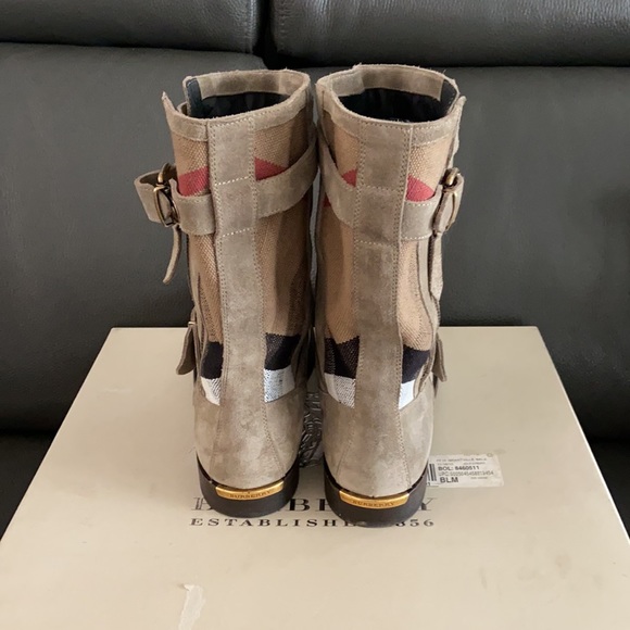 Burberry Brit Canvas Check Grantville Boot - Picture 3 of 7